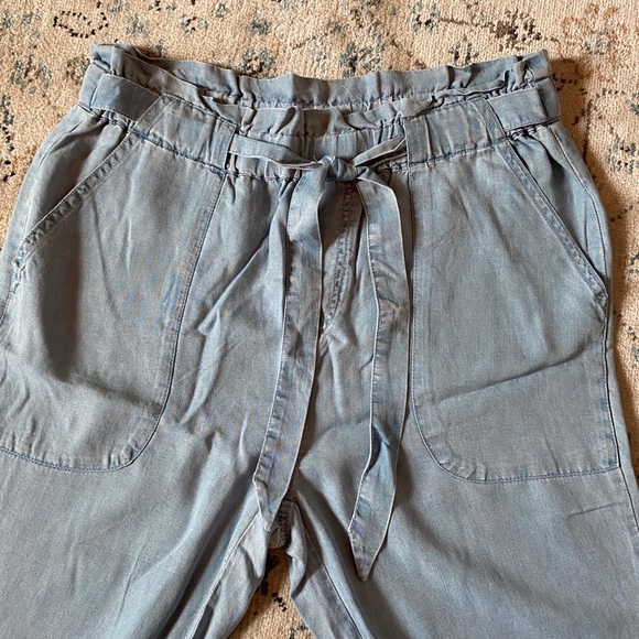 JEANS 3 FOR $50 paper bag style soft pants - Picture 4 of 5